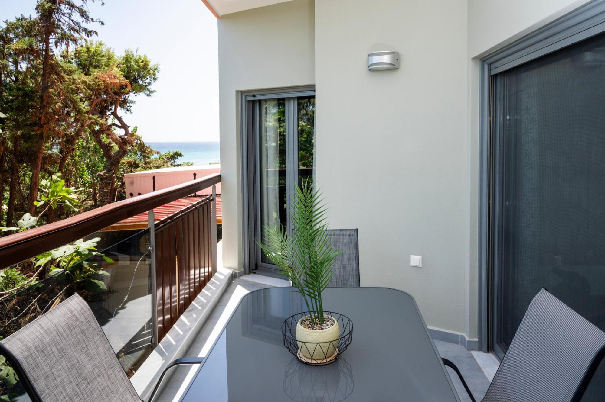 Oceanis Apartments Artemida  Buitenkant foto